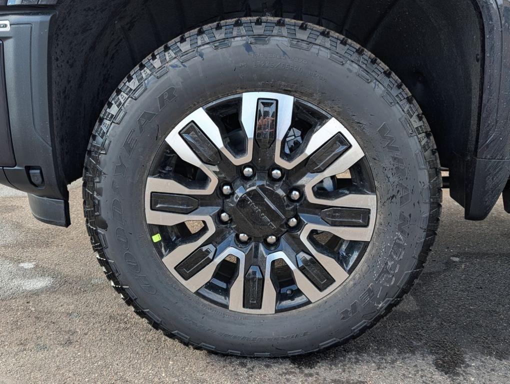 new 2026 GMC Sierra 3500 car, priced at $96,183