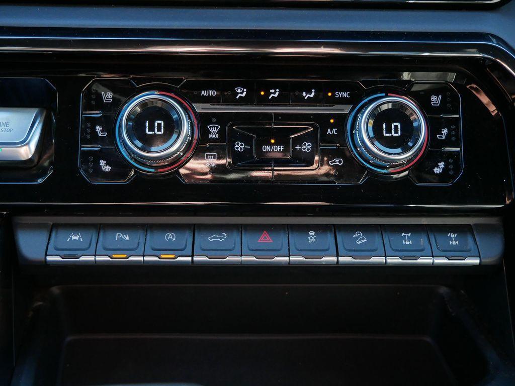 used 2022 GMC Sierra 1500 car, priced at $50,925