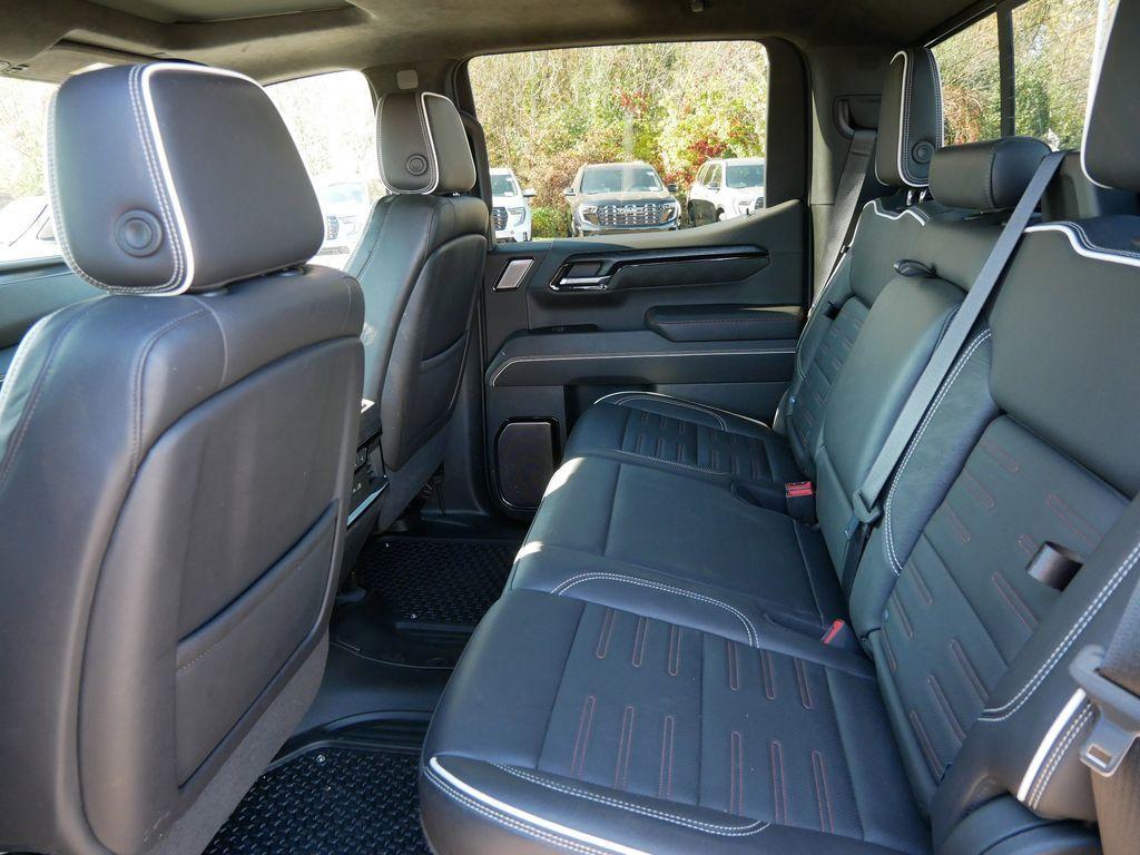 used 2022 GMC Sierra 1500 car, priced at $50,925