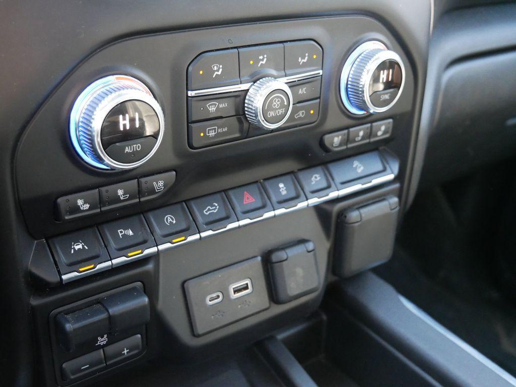 used 2020 GMC Sierra 1500 car, priced at $33,439