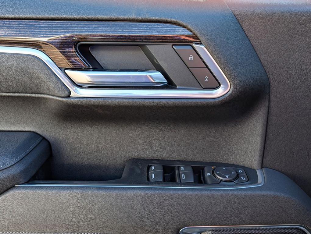 new 2026 GMC Sierra 1500 car, priced at $56,225