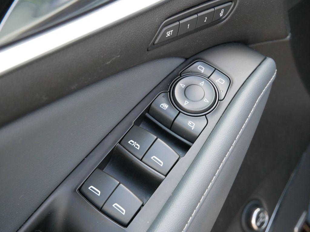 used 2024 Buick Enclave car, priced at $27,899