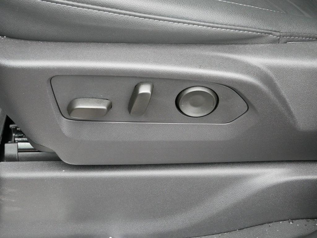 used 2025 Chevrolet Silverado 1500 car, priced at $54,997