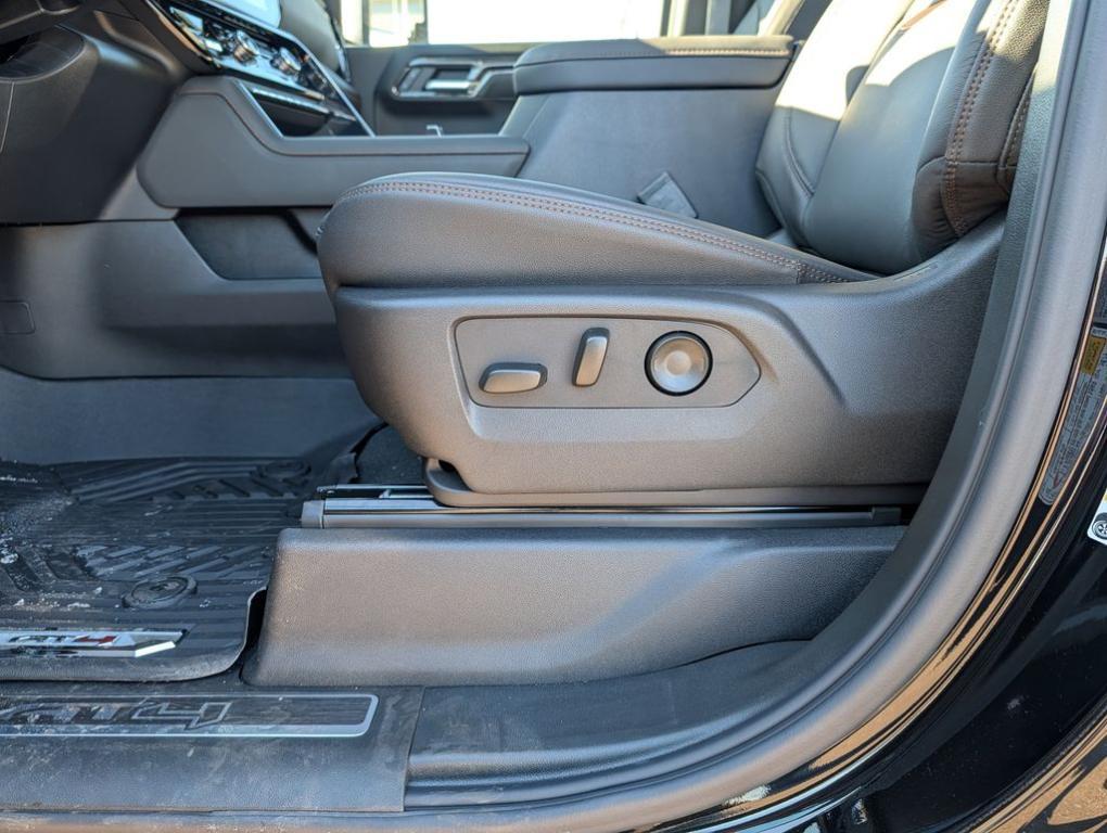 new 2026 GMC Sierra 3500 car, priced at $88,018