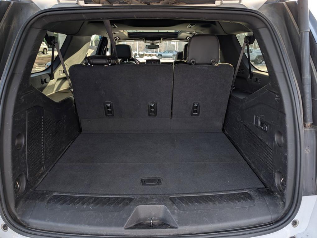 used 2022 GMC Yukon XL car, priced at $47,994