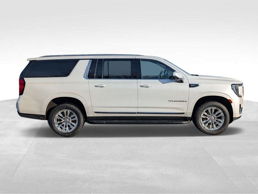 used 2022 GMC Yukon XL car, priced at $47,994