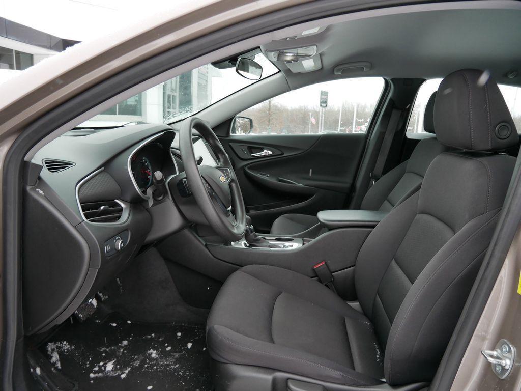 used 2024 Chevrolet Malibu car, priced at $19,550