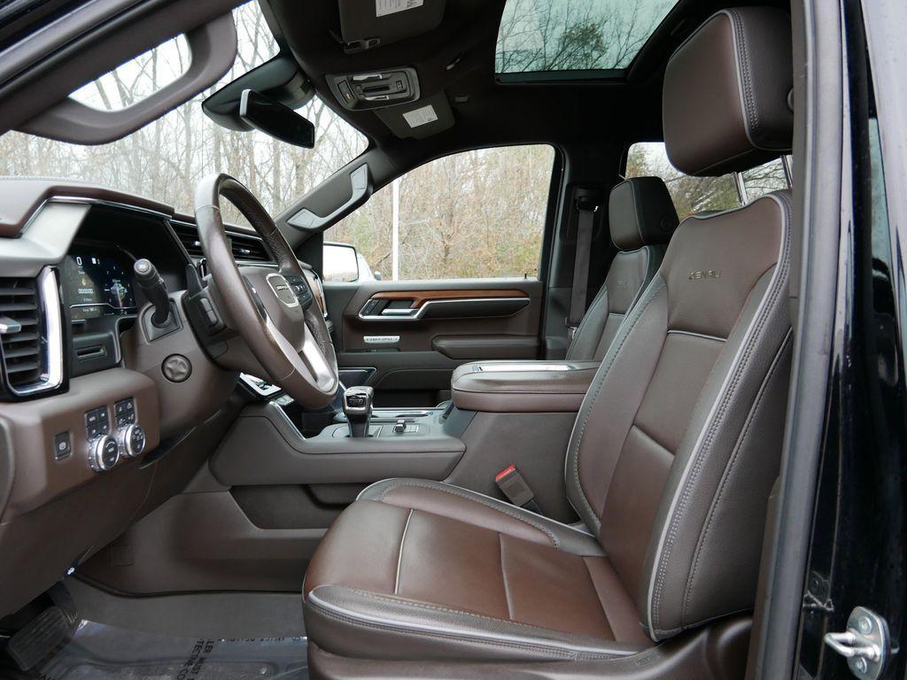 used 2022 GMC Sierra 1500 car, priced at $42,977