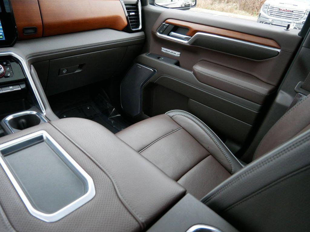 used 2022 GMC Sierra 1500 car, priced at $42,977