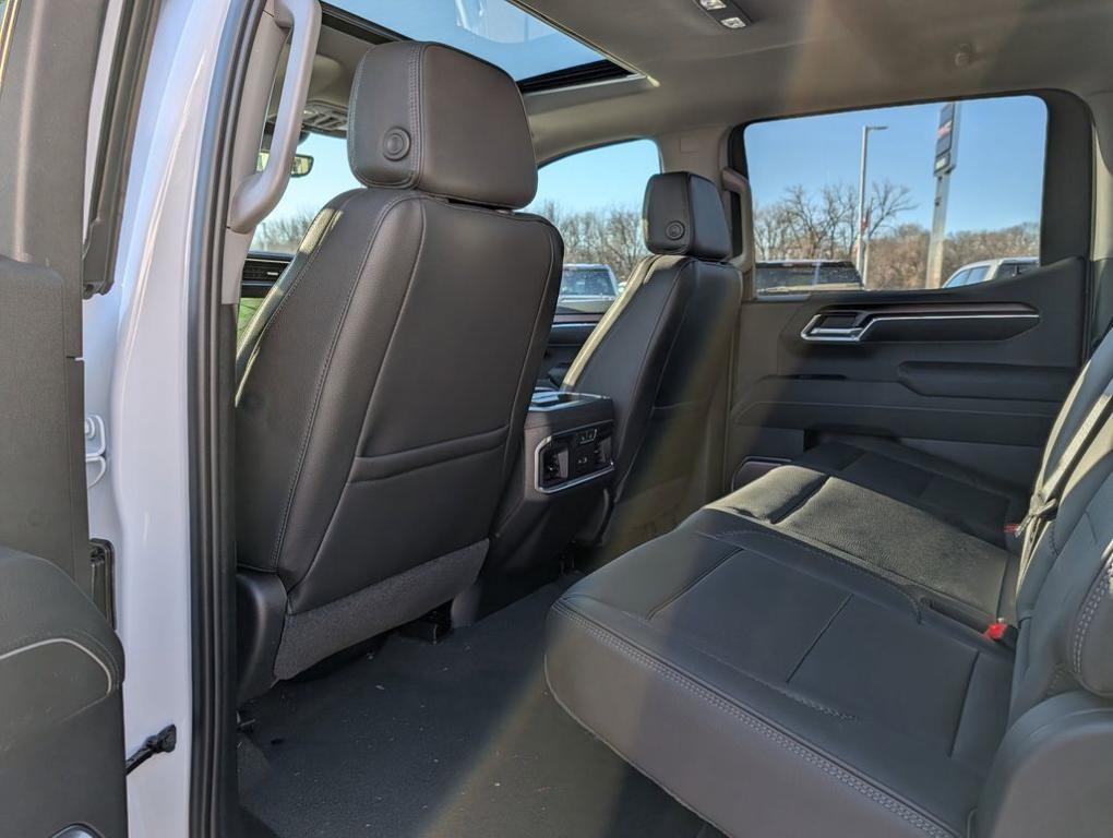 new 2026 GMC Sierra 1500 car, priced at $70,104
