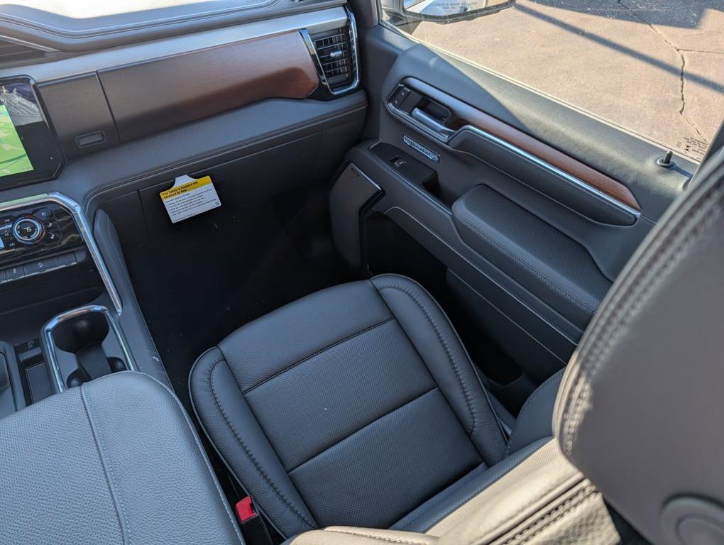 new 2026 GMC Sierra 1500 car, priced at $70,104