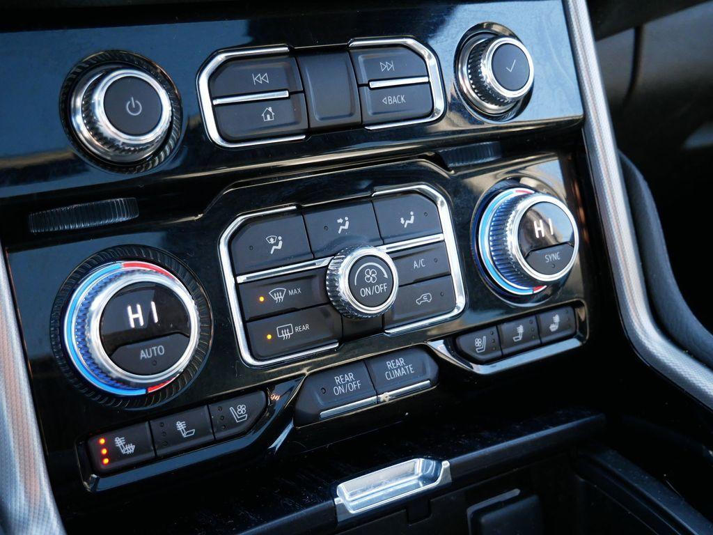 used 2021 GMC Yukon car, priced at $45,997