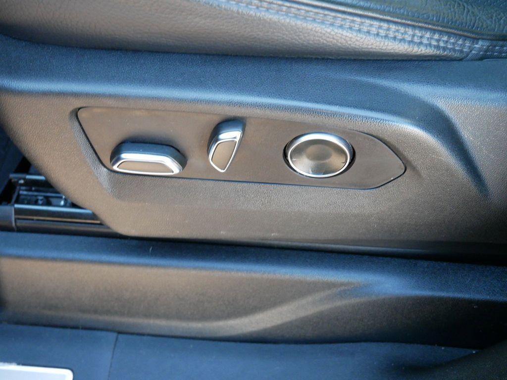 used 2021 GMC Yukon car, priced at $45,997