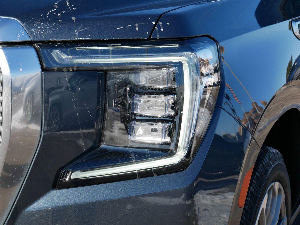 used 2021 GMC Yukon car, priced at $45,997