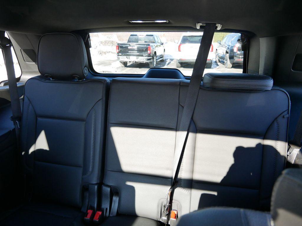 used 2021 GMC Yukon car, priced at $45,997