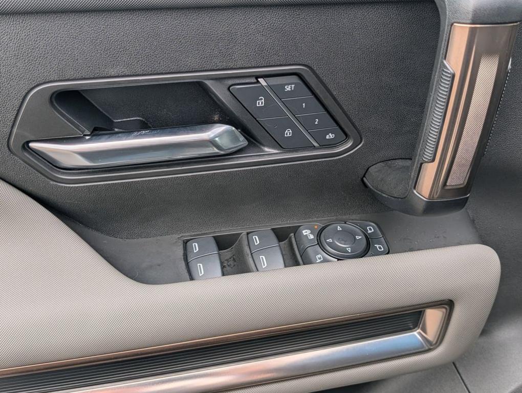 new 2025 GMC HUMMER EV Pickup car, priced at $100,814