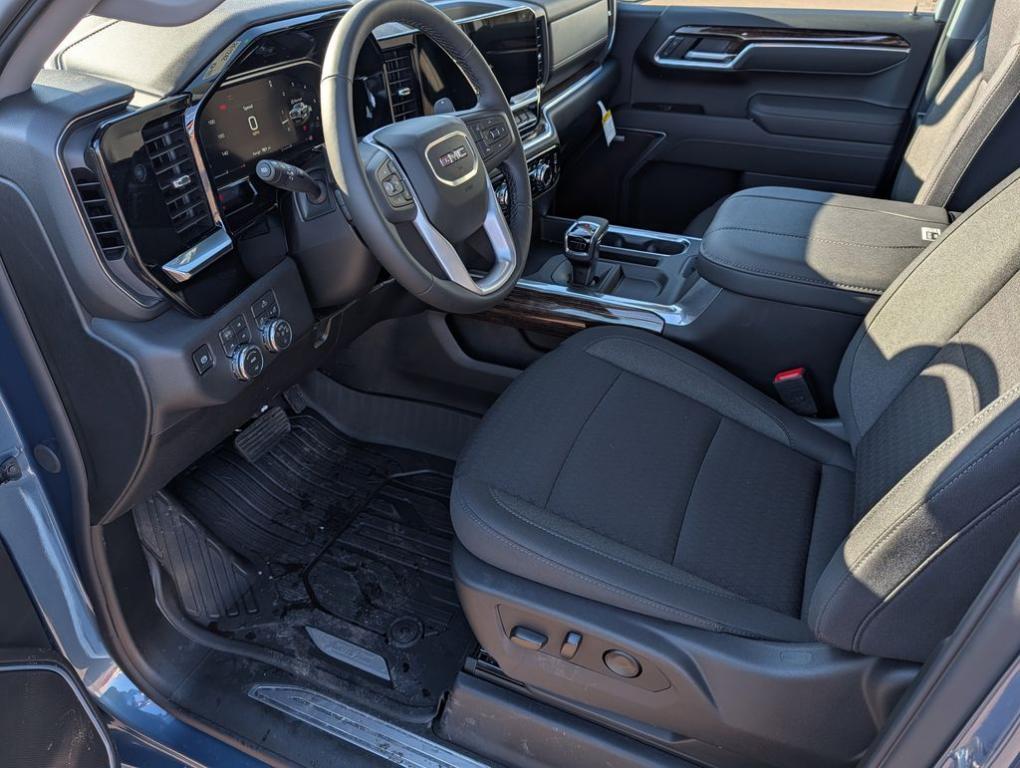 new 2026 GMC Sierra 1500 car, priced at $56,225