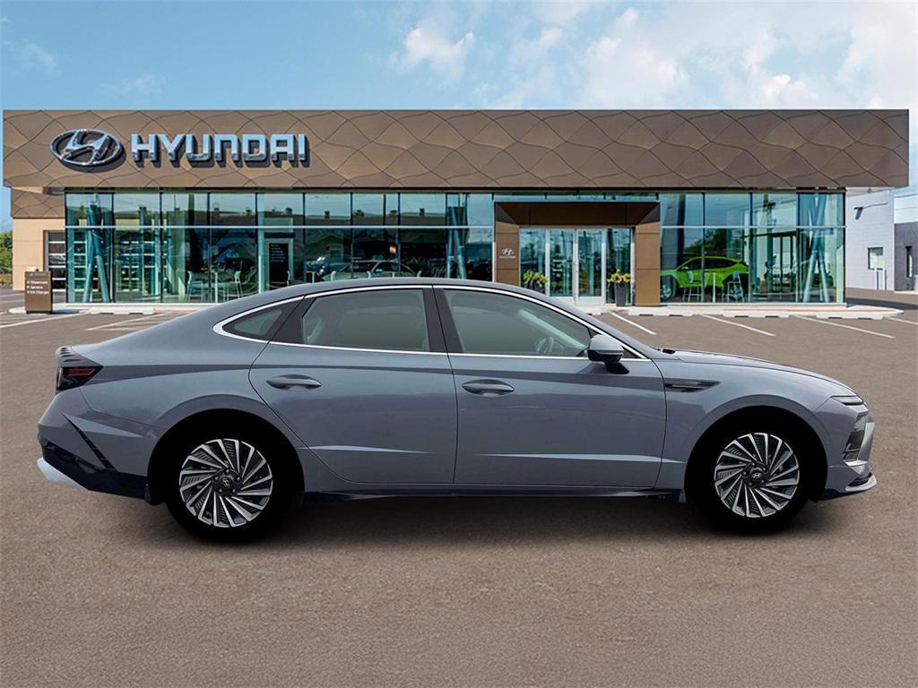 new 2026 Hyundai Sonata Hybrid car, priced at $39,410