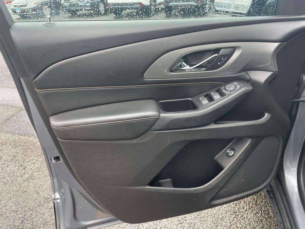 used 2019 Chevrolet Traverse car, priced at $18,659