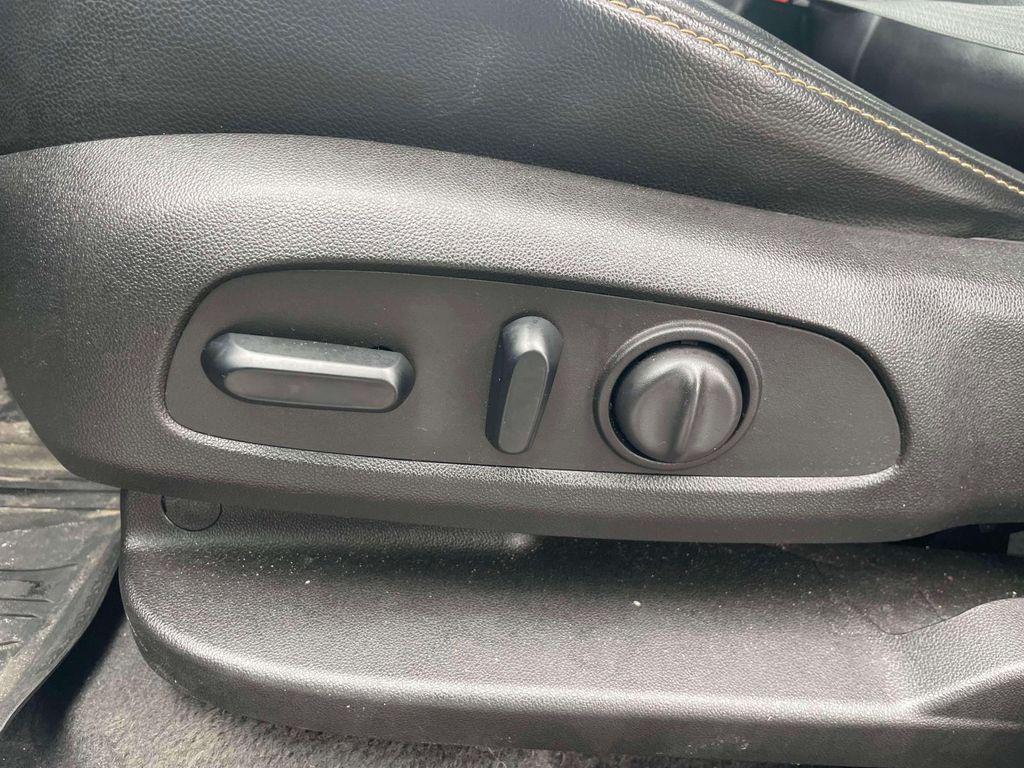 used 2019 Chevrolet Traverse car, priced at $18,659