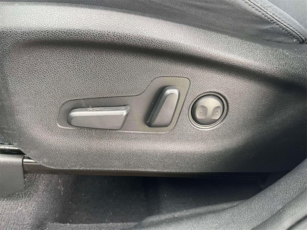 used 2019 Kia Sorento car, priced at $14,695