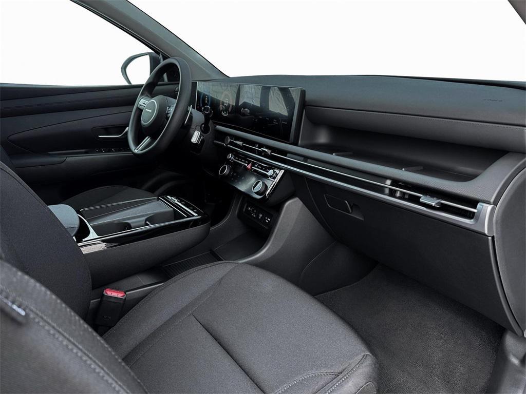 new 2026 Hyundai TUCSON Hybrid car, priced at $32,500