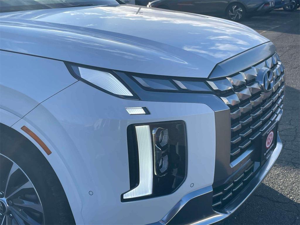used 2024 Hyundai Palisade car, priced at $42,900