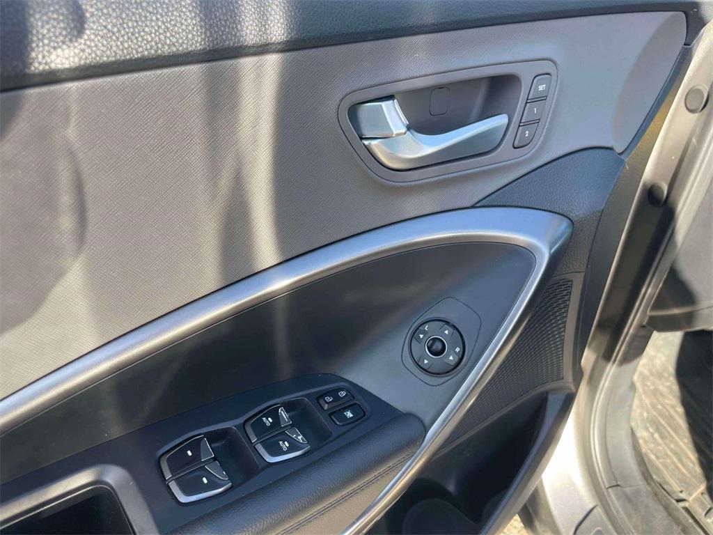 used 2018 Hyundai Santa Fe Sport car, priced at $16,995