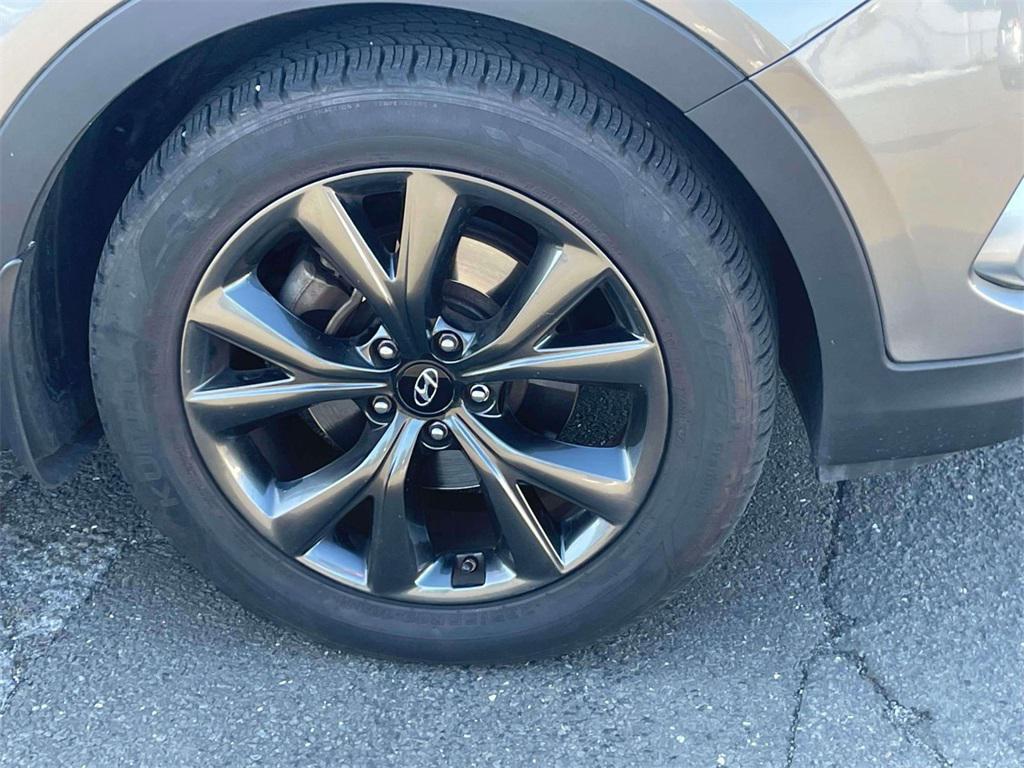 used 2018 Hyundai Santa Fe Sport car, priced at $16,995