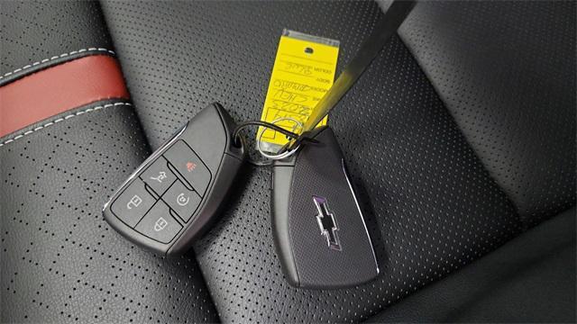 used 2025 Chevrolet Traverse car, priced at $55,995