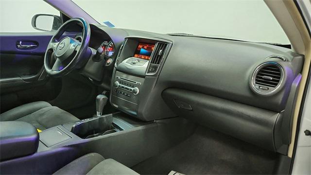used 2014 Nissan Maxima car