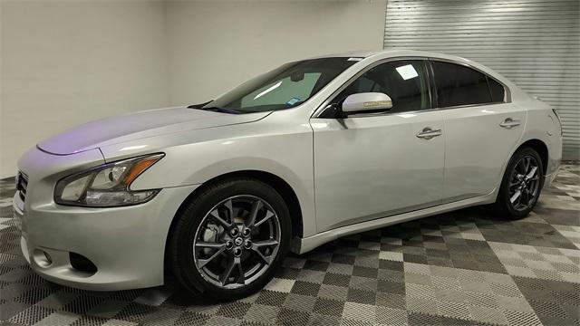 used 2014 Nissan Maxima car