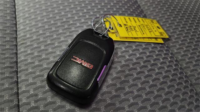 used 2023 GMC Acadia car, priced at $29,888