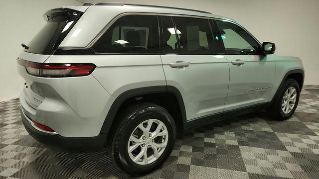 used 2023 Jeep Grand Cherokee car, priced at $31,800