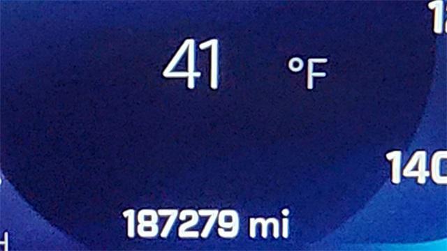 used 2022 Chevrolet Suburban car, priced at $28,888