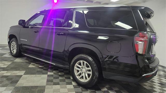 used 2022 Chevrolet Suburban car, priced at $28,888