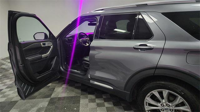 used 2024 Ford Explorer car, priced at $30,888
