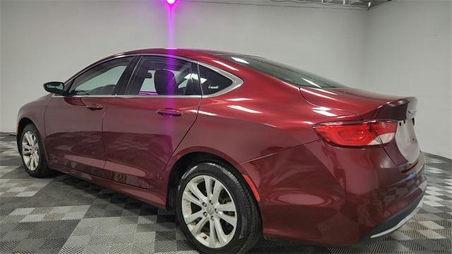 used 2015 Chrysler 200 car