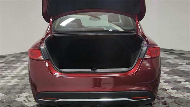 used 2015 Chrysler 200 car