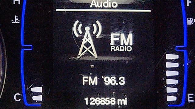 used 2015 Chrysler 200 car