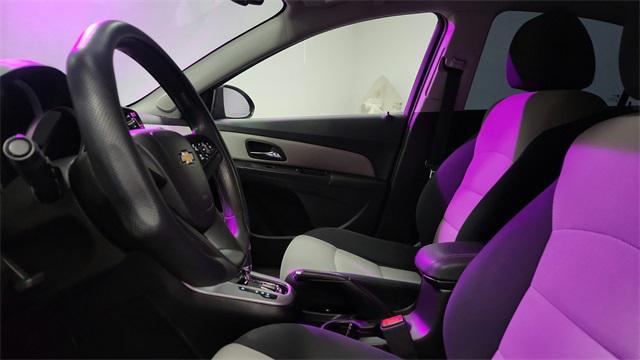 used 2015 Chevrolet Cruze car