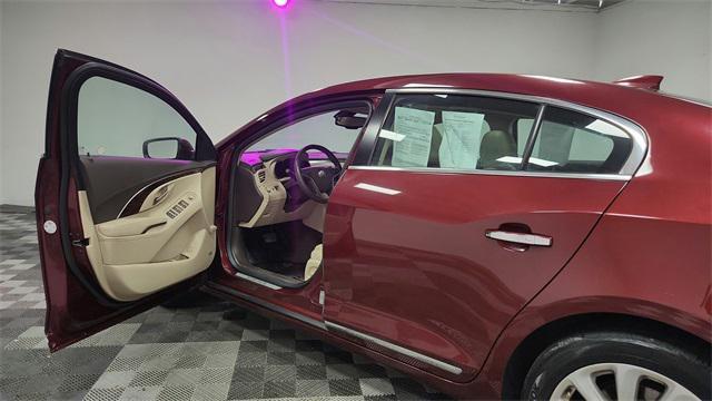 used 2015 Buick LaCrosse car