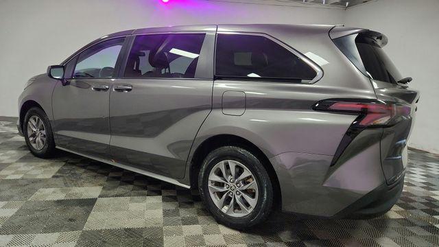 used 2024 Toyota Sienna car, priced at $38,888