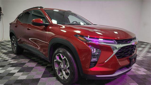 used 2025 Chevrolet Trax car, priced at $23,800
