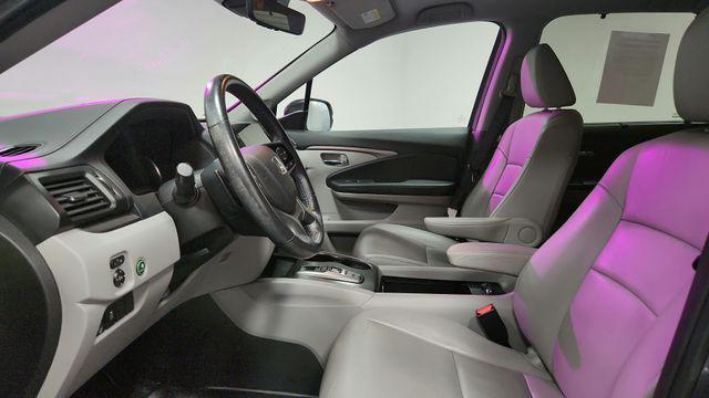 used 2022 Honda Pilot car, priced at $33,888