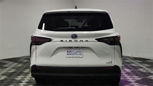 used 2024 Toyota Sienna car, priced at $37,800