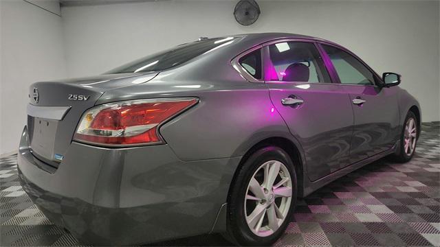 used 2014 Nissan Altima car