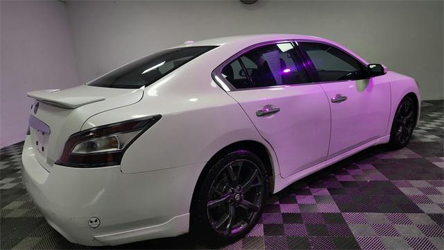 used 2014 Nissan Maxima car