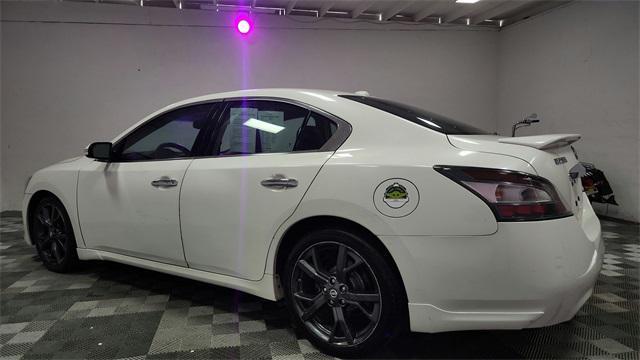 used 2014 Nissan Maxima car