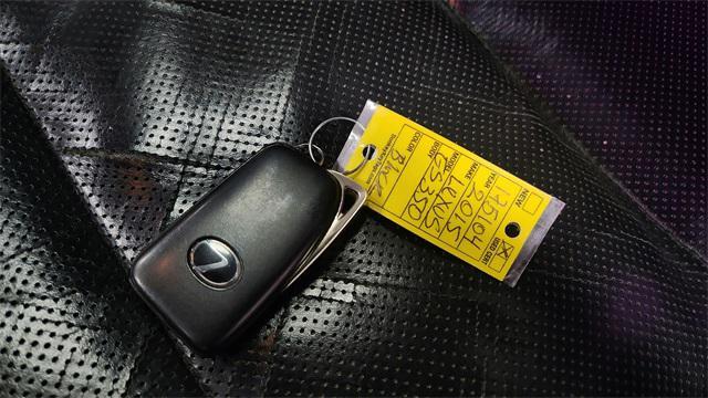 used 2015 Lexus ES 350 car, priced at $8,995